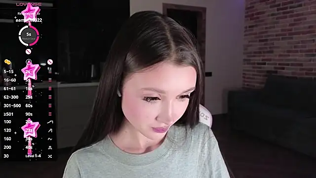 Snapshot of sweetiebones chatting on 12-15-24, 03:09 sweetiebones online show from 12-15-24, 03:09