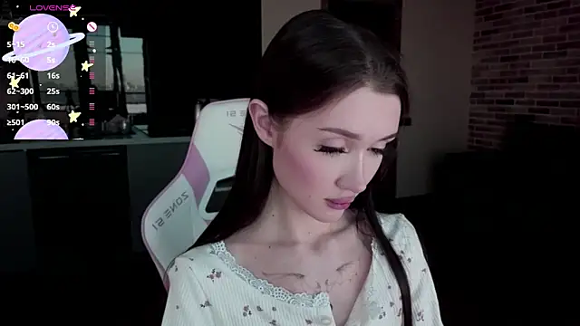 Snapshot of sweetiebones chatting on 02-07-25, 03:45 sweetiebones online show from 02-07-25, 03:45