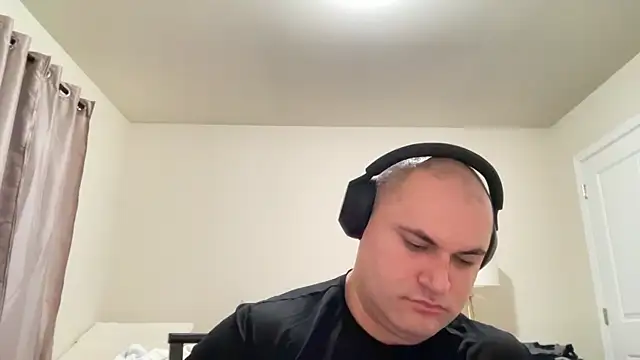 Snapshot of SluggishChase99 chatting on 01-20-25, 03:37 SluggishChase99 online show from 01-20-25, 03:37