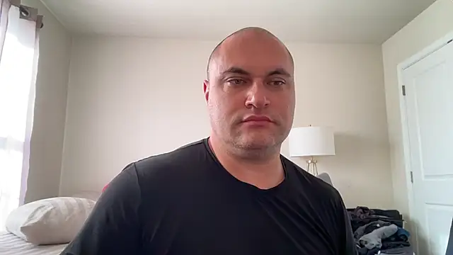 Snapshot of SluggishChase99 chatting on 11-08-25, 02:17 SluggishChase99 online show from 11-08-25, 02:17