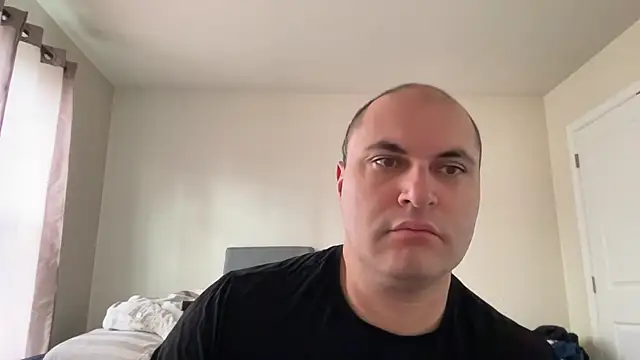 SluggishChase99 online show from 04-11-26, 01:37