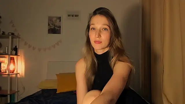 Snapshot of _Lora_Palmer chatting on 01-03-25, 09:15 Lora Palmer online show from 01-03-25, 09:15