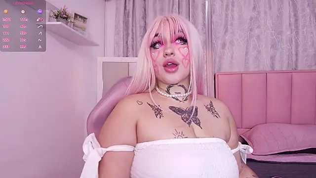 Snapshot of bella-green chatting on 02-11-25, 07:05 bella-green online show from 02-11-25, 07:05