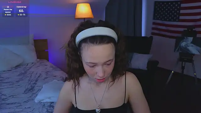 Hayle Hill online show from 03-21-26, 01:54