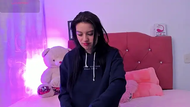 LucianaTomson online show from 10-11-25, 09:35