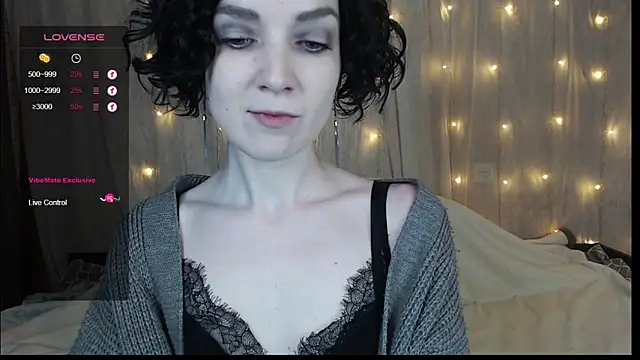 Snapshot of TinaWince chatting on 12-08-24, 04:46 TinaWince online show from 12-08-24, 04:46