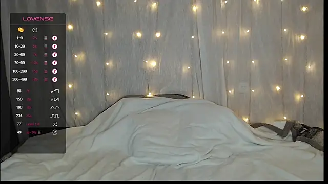 Snapshot of TinaWince chatting on 01-19-25, 08:18 TinaWince online show from 01-19-25, 08:18