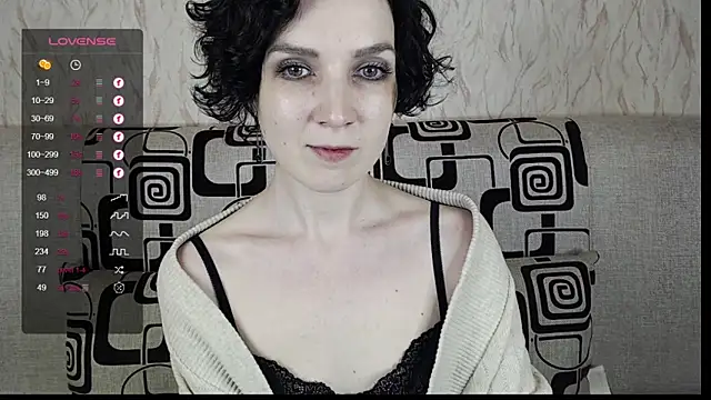 Snapshot of TinaWince chatting on 03-06-25, 08:52 TinaWince online show from 03-06-25, 08:52