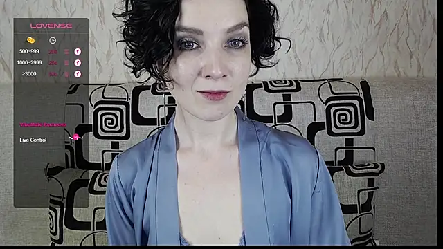 Snapshot of TinaWince chatting on 03-07-25, 08:56 TinaWince online show from 03-07-25, 08:56