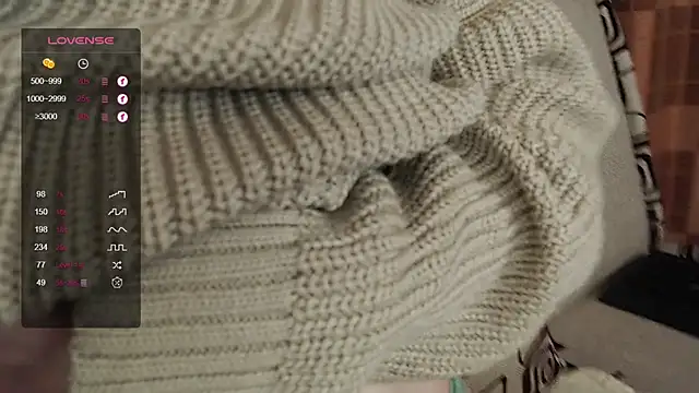 Snapshot of TinaWince chatting on 11-03-25, 04:47 TinaWince online show from 11-03-25, 04:47