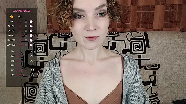 Snapshot of TinaWince chatting on 11-21-25, 04:44 TinaWince online show from 11-21-25, 04:44