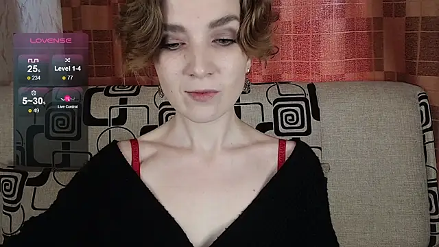 Snapshot of TinaWince chatting on 04-25-26, 04:48 TinaWince online show from 04-25-26, 04:48