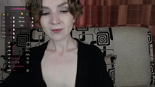 TinaWince online show from 06-26-26, 04:39