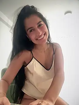 Snapshot of Naughty_arabs chatting on 09-13-25, 08:08 Naughty arabs online show from 09-13-25, 08:08