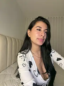 Snapshot of Naughty_arabs chatting on 12-13-25, 10:37 Naughty arabs online show from 12-13-25, 10:37