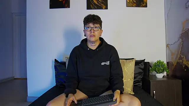 alex noa online show from 04-16-26, 07:14