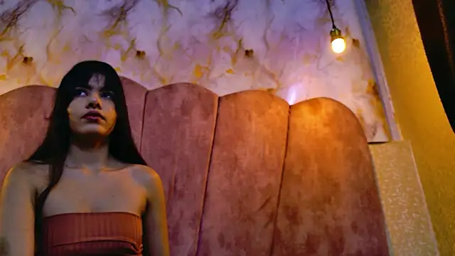 kendalltaylorr online show from 01-08-26, 12:51