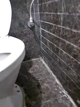 Snapshot of Ajith_mvi chatting on 11-30-25, 07:45 Ajith mvi online show from 11-30-25, 07:45