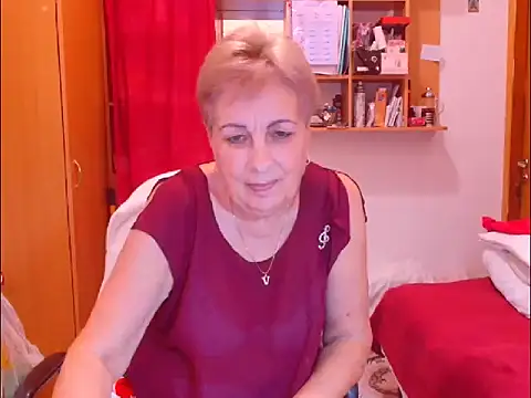 Victoria5643 online show from 10-12-25, 08:08