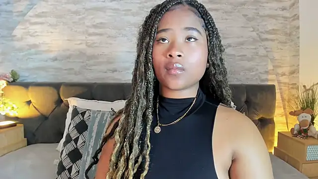Snapshot of Anneth__M chatting on 07-17-26, 07:41 Anneth M online show from 07-17-26, 07:41