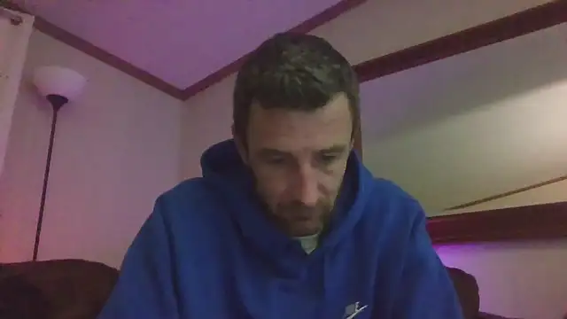 HungStud4You online show from 12-14-24, 03:51