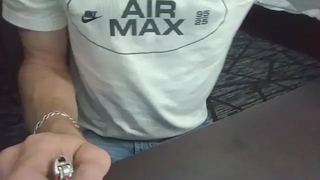 HungStud4You online show from 10-01-25, 12:38