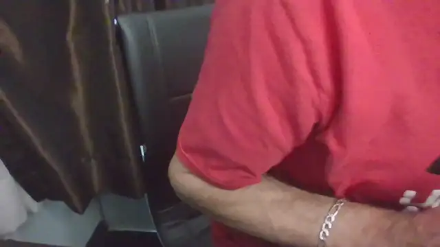 HungStud4You online show from 11-10-25, 04:11