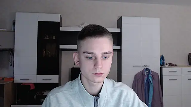 angryzan online show from 01-09-25, 09:48