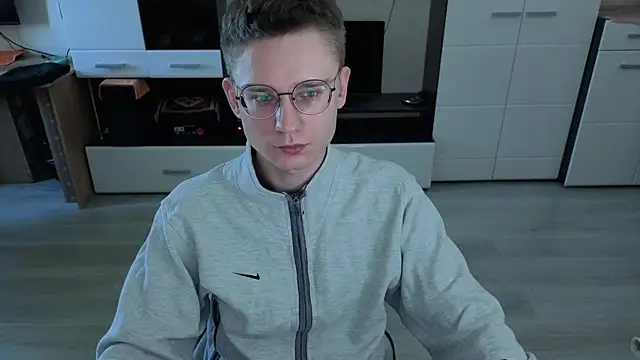 angryzan online show from 11-20-25, 05:51