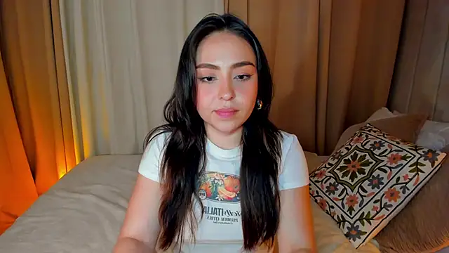 SofiMeza online show from 02-08-25, 06:01