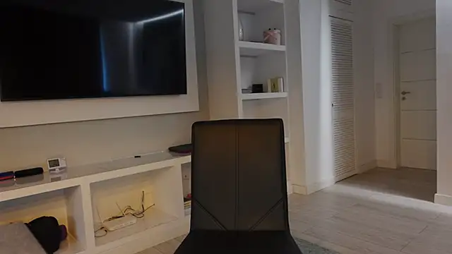 Snapshot of carla_italian chatting on 09-12-25, 02:28 carla italian online show from 09-12-25, 02:28