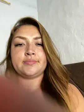 Snapshot of Sofia_Queen17 chatting on 11-18-25, 01:55 Sofia Queen17 online show from 11-18-25, 01:55