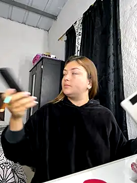 Snapshot of Sofia_Queen17 chatting on 12-05-25, 11:08 Sofia Queen17 online show from 12-05-25, 11:08