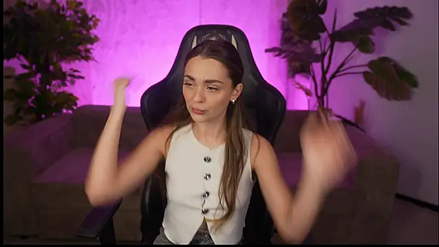 Lana Pulse online show from 04-04-26, 10:29