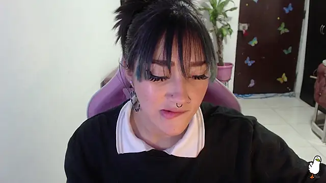 Snapshot of littleangel1_m chatting on 11-14-25, 09:24 littleangel1 m online show from 11-14-25, 09:24