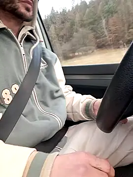 Zeefy online show from 01-10-25, 07:57