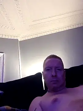 Snapshot of walker1979 chatting on 10-11-25, 11:58 walker1979 online show from 10-11-25, 11:58