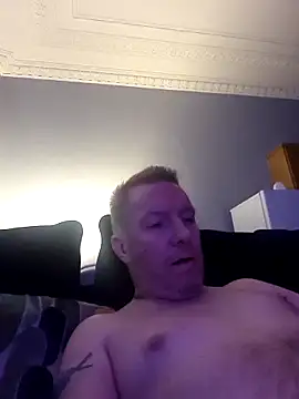 Snapshot of walker1979 chatting on 11-03-25, 03:24 walker1979 online show from 11-03-25, 03:24