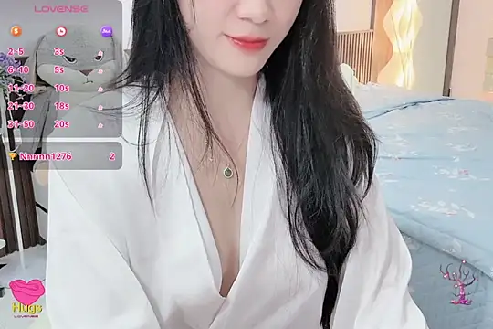 Snapshot of _Ely_ chatting on 11-02-25, 03:47 Ely online show from 11-02-25, 03:47