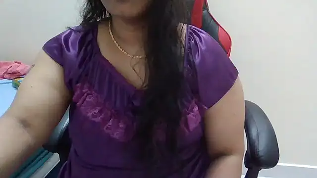 Snapshot of Mystic-Anu chatting on 12-05-24, 03:17 Mystic-Anu online show from 12-05-24, 03:17