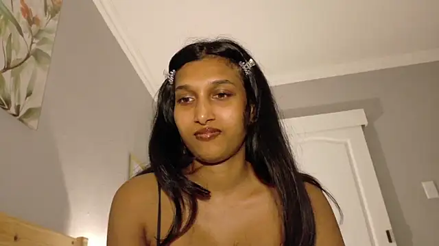 kawaiibabypie1 online show from 05-27-26, 04:37