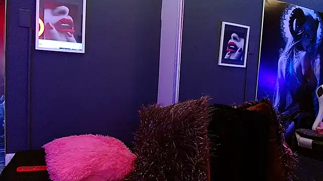 sophy rock online show from 03-18-25, 05:21