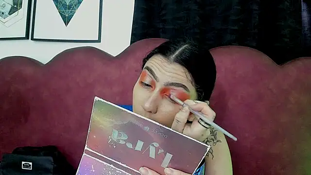 Snapshot of sophy_rock chatting on 05-23-26, 07:40 sophy rock online show from 05-23-26, 07:40