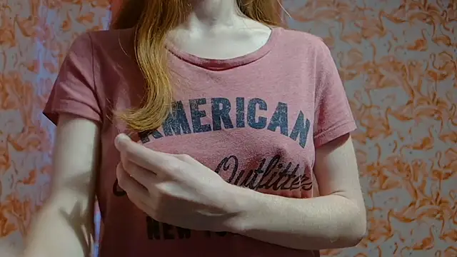 Snapshot of strawberrysmoothie chatting on 12-02-24, 09:17 strawberrysmoothie online show from 12-02-24, 09:17