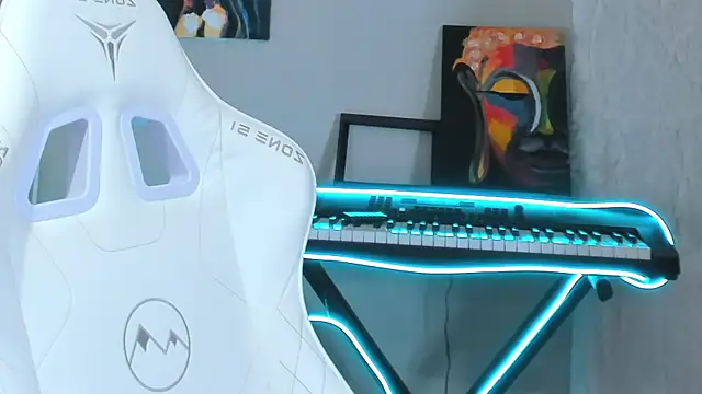 4ever dude online show from 02-20-25, 03:56