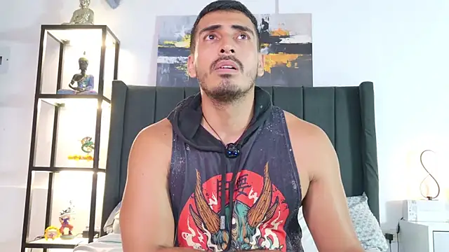 Snapshot of muscle_ares chatting on 06-11-26, 10:52 muscle ares online show from 06-11-26, 10:52