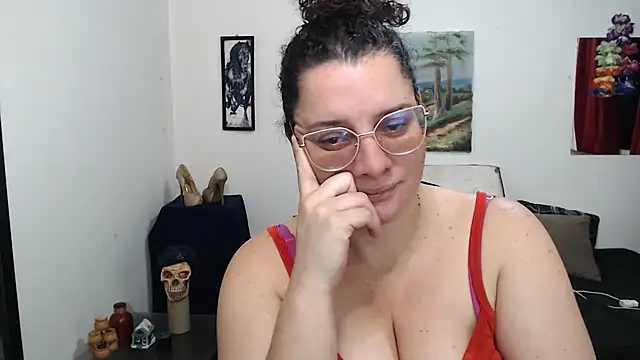 Snapshot of Aleja_Gonzales chatting on 03-12-25, 03:29 Aleja Gonzales online show from 03-12-25, 03:29