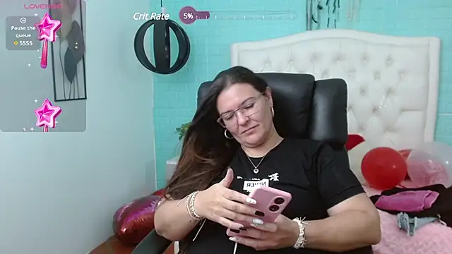 MsJossie online show from 02-25-25, 06:14