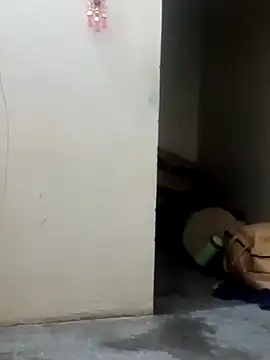 Snapshot of Shoni__ chatting on 12-16-24, 10:24 Shoni online show from 12-16-24, 10:24