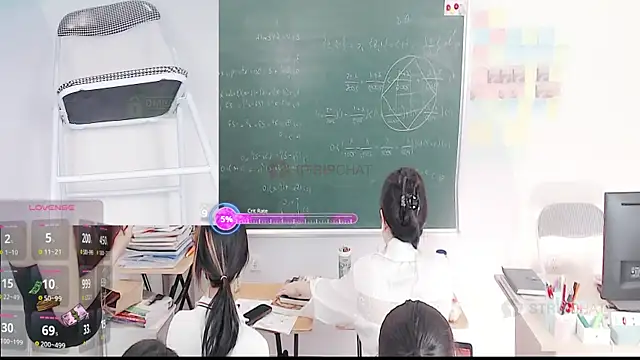 Snapshot of _Math_ chatting on 01-16-26, 01:42 Math online show from 01-16-26, 01:42